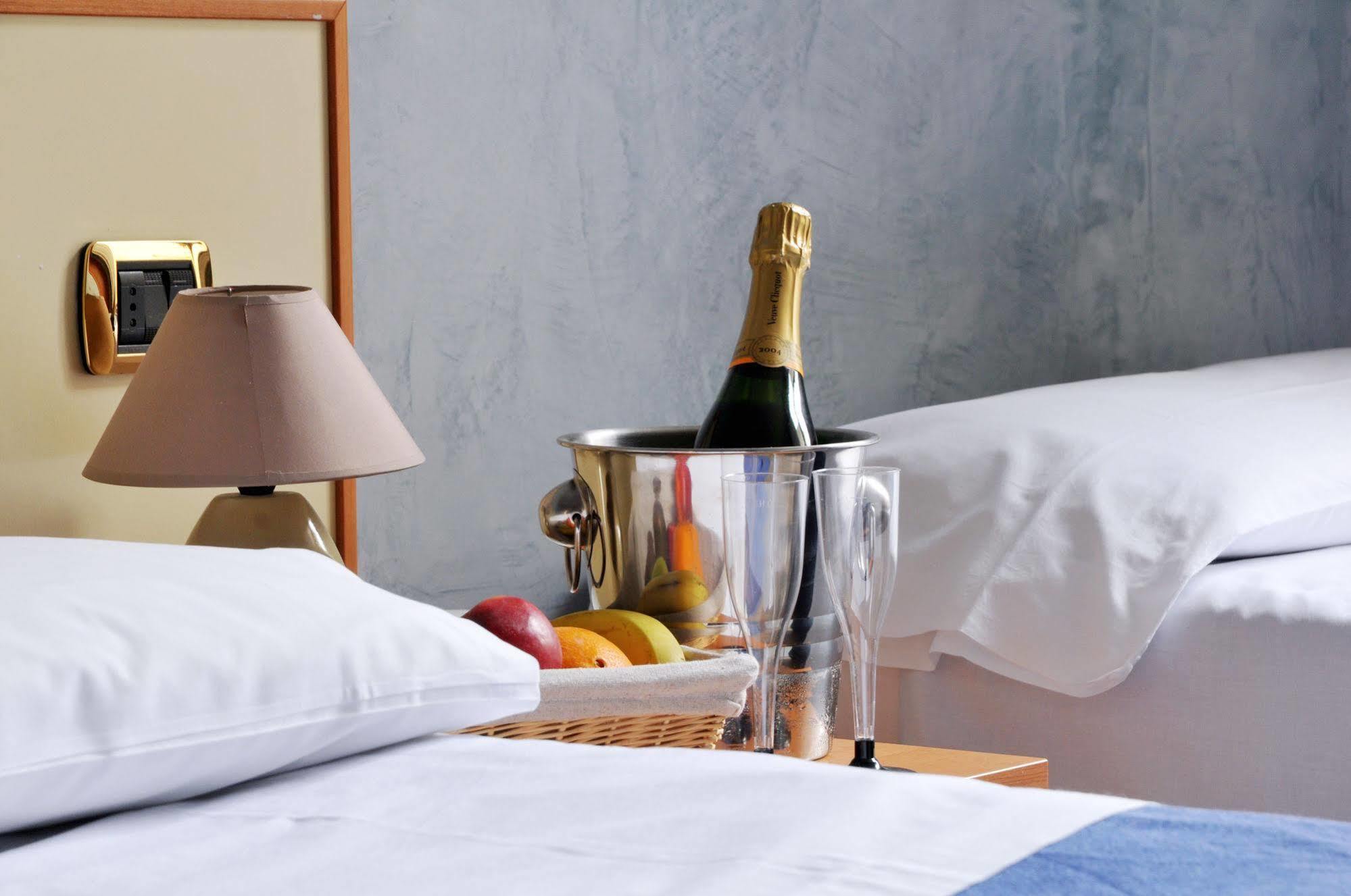 Hotel Angelica Florence Ngoại thất bức ảnh